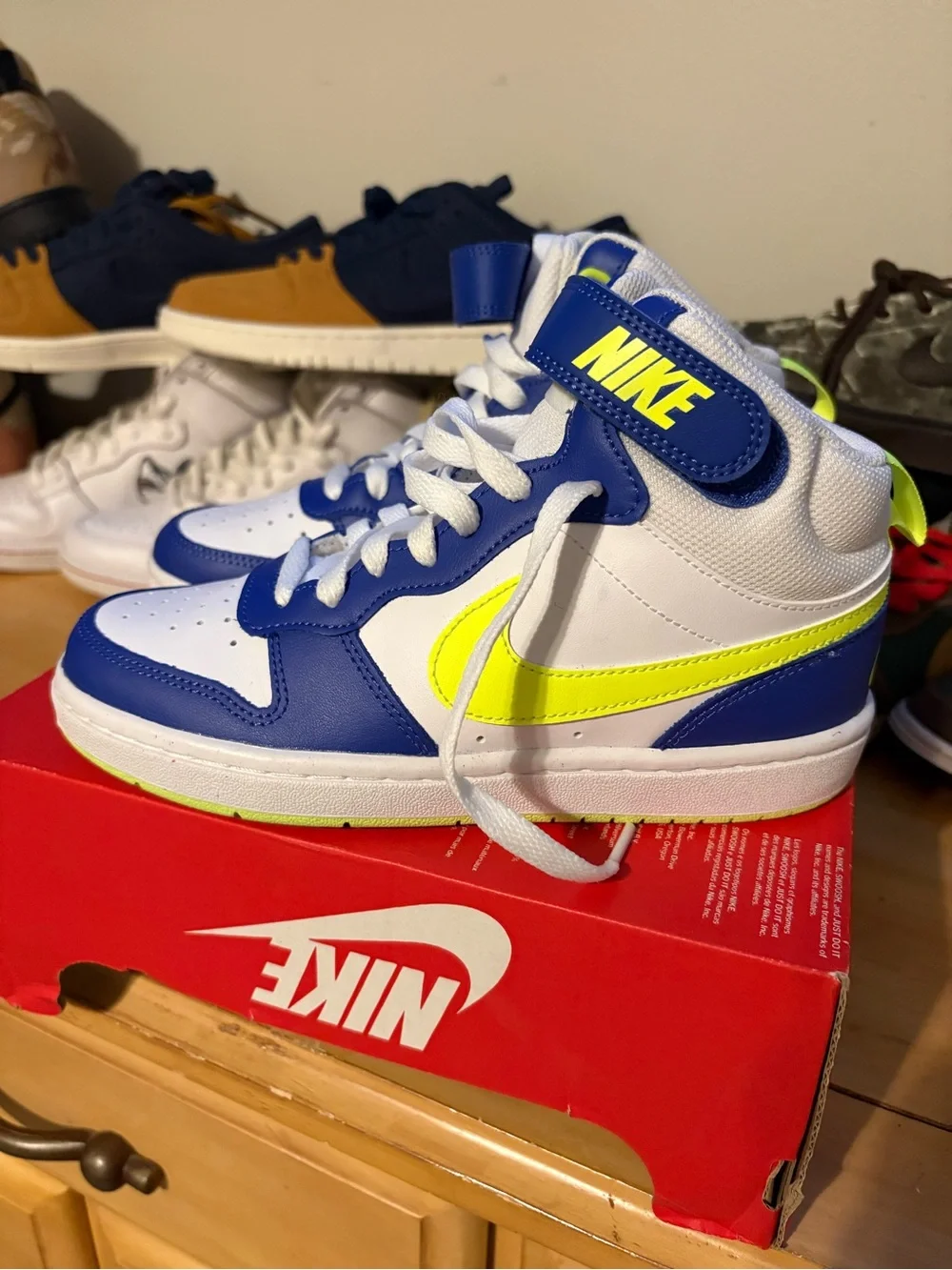 Brand New Nike youth size 4